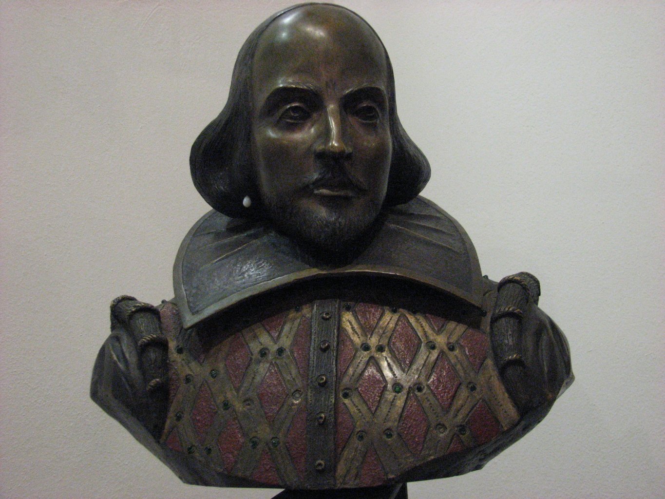 Bust of William Shakespeare in Julia's house in Verona, Italy.